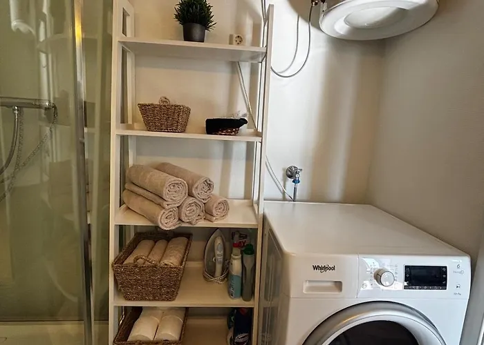 And Modern Apartment, With Great Sea View 海宁格松