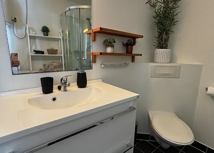 And Modern Apartment, With Great Sea View * 海宁格松