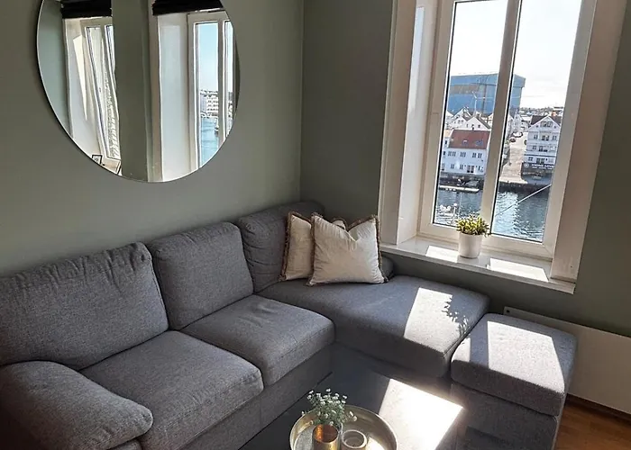 公寓 And Modern Apartment, With Great Sea View